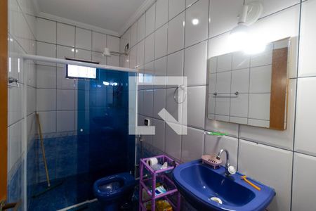 Casa à venda com 225m², 4 quartos e 4 vagas Casa à venda com 225m², 4 quartos e 4 vagasBanheiro da Suíte 02