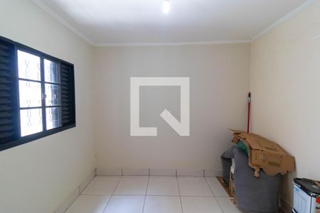 Casa à venda com 225m², 4 quartos e 4 vagas Casa à venda com 225m², 4 quartos e 4 vagasQuarto 01