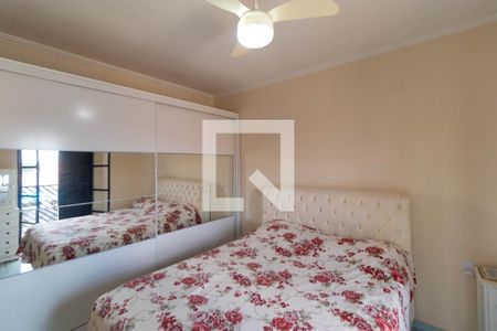 Casa à venda com 225m², 4 quartos e 4 vagas Casa à venda com 225m², 4 quartos e 4 vagasSuíte 02