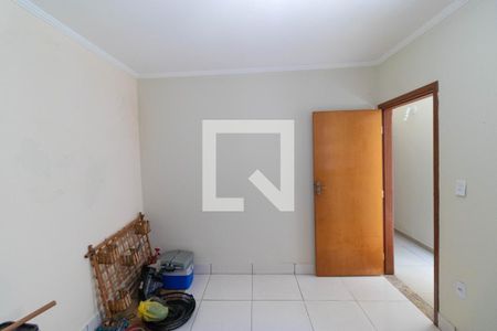 Casa à venda com 225m², 4 quartos e 4 vagas Casa à venda com 225m², 4 quartos e 4 vagasQuarto 01
