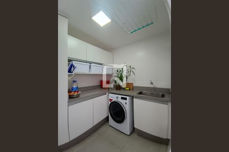 Apartamento à venda com 347m², 3 quartos e 2 vagasCozinha e Área de Serviço