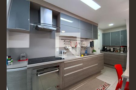Apartamento à venda com 347m², 3 quartos e 2 vagasCozinha e Área de Serviço