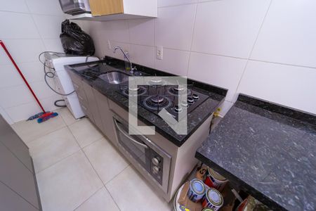 Apartamento para alugar com 39m², 2 quartos e 1 vagaCozinha e Área de Serviço