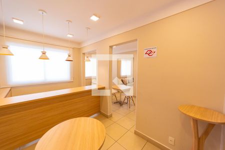 Apartamento para alugar com 39m², 2 quartos e 1 vagaÁrea comum - Salão de festas