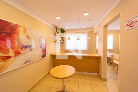 Apartamento para alugar com 39m², 2 quartos e 1 vagaÁrea comum - Salão de festas