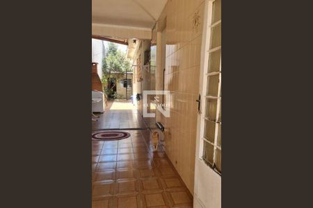 Casa à venda com 187m², 5 quartos e 2 vagas