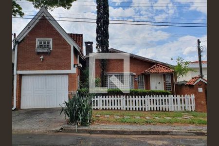 Casa à venda com 171m², 3 quartos e 2 vagasFoto 01