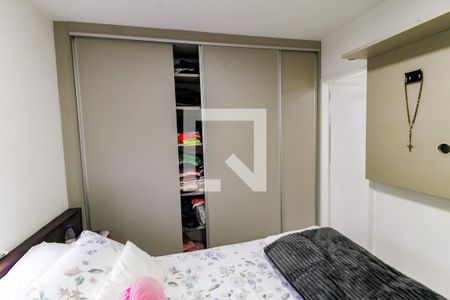 Apartamento à venda com 88m², 2 quartos e 2 vagas Apartamento à venda com 88m², 2 quartos e 2 vagasSuíte 1 - armários