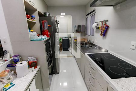 Apartamento à venda com 88m², 2 quartos e 2 vagas Apartamento à venda com 88m², 2 quartos e 2 vagasCozinha - Armários