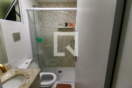 Apartamento à venda com 88m², 2 quartos e 2 vagas Apartamento à venda com 88m², 2 quartos e 2 vagasBanheiro da Suíte 2