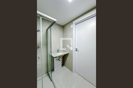 Banheiro de kitnet/studio à venda com 1 quarto, 28m² em Vila Mariana, São Paulo