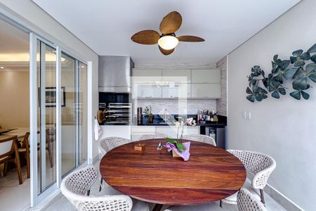 Casa de condomínio à venda com 145m², 3 quartos e 2 vagasÁrea externa