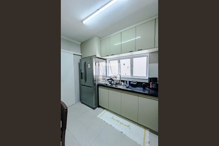 Casa de condomínio à venda com 145m², 3 quartos e 2 vagasCozinha