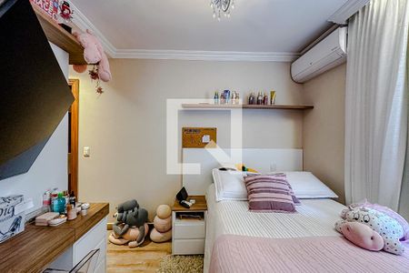 Casa de condomínio à venda com 145m², 3 quartos e 2 vagasQuarto 2 - Suíte