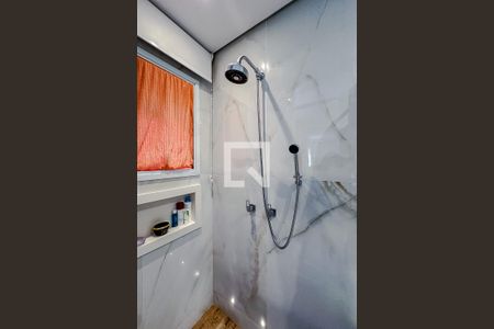 Casa de condomínio à venda com 145m², 3 quartos e 2 vagasBanheiro da Suíte