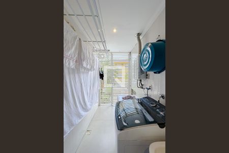 Casa de condomínio à venda com 145m², 3 quartos e 2 vagasÁrea de Serviço