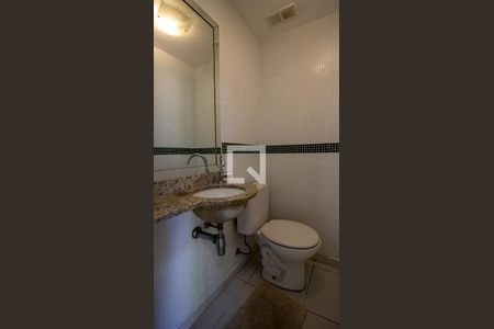 Lavabo de apartamento para alugar com 2 quartos, 94m² em Recreio dos Bandeirantes, Rio de Janeiro