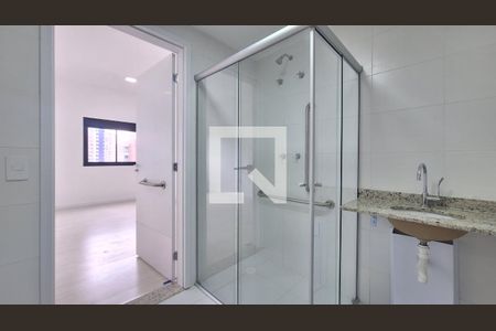 Banheiro  de apartamento à venda com 1 quarto, 30m² em Pompeia, São Paulo