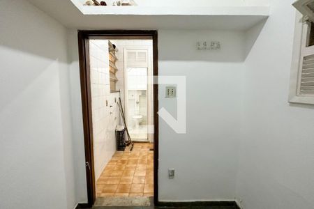 Apartamento à venda com 148m², 3 quartos e sem vagaBanheiro de serviço