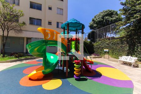 Apartamento para alugar com 49m², 2 quartos e 1 vaga Apartamento para alugar com 49m², 2 quartos e 1 vagaÁrea comum - Playground