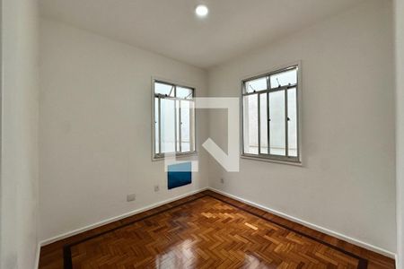 Quarto 2 de apartamento para alugar com 2 quartos, 80m² em Laranjeiras, Rio de Janeiro