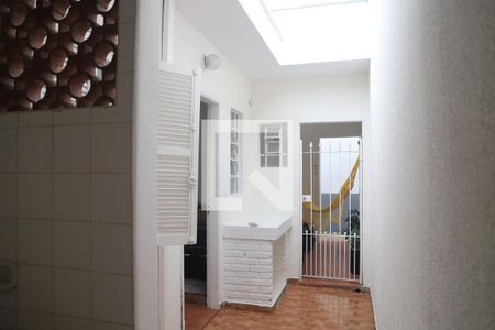 Casa para alugar com 47m², 1 quarto e sem vagaQuintal