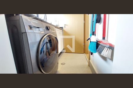 Apartamento à venda com 100m², 2 quartos e 2 vagasÁrea de Serviço