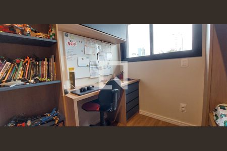 Apartamento à venda com 100m², 2 quartos e 2 vagasQuarto 2