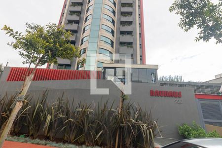 Apartamento à venda com 100m², 2 quartos e 2 vagasFachada