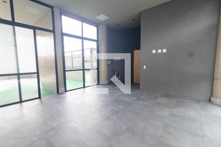 Apartamento à venda com 100m², 2 quartos e 2 vagasHall social