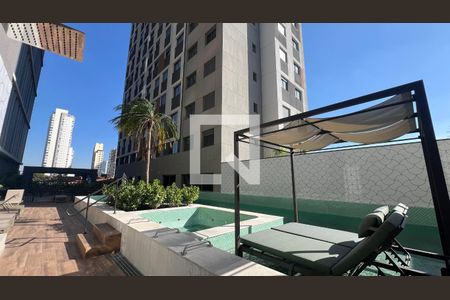 Studio à venda com 24m², 1 quarto e sem vagaPiscina