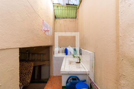 Casa à venda com 100m², 3 quartos e 3 vagas Casa à venda com 100m², 3 quartos e 3 vagasQuintal