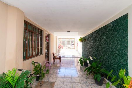 Casa à venda com 100m², 3 quartos e 3 vagas Casa à venda com 100m², 3 quartos e 3 vagasHall de entrada