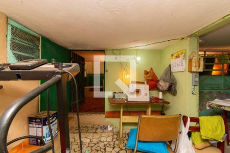 Casa à venda com 100m², 3 quartos e 3 vagas Casa à venda com 100m², 3 quartos e 3 vagasQuarto de Serviço