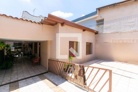 Casa à venda com 100m², 3 quartos e 3 vagas Casa à venda com 100m², 3 quartos e 3 vagasGaragem