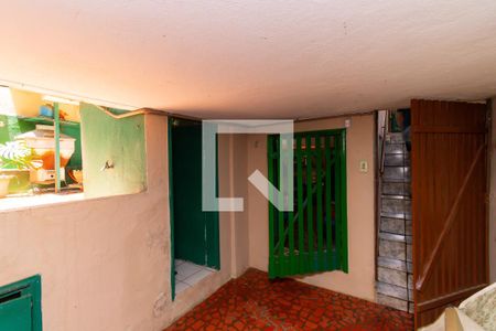 Casa à venda com 100m², 3 quartos e 3 vagas Casa à venda com 100m², 3 quartos e 3 vagasQuarto de Serviço