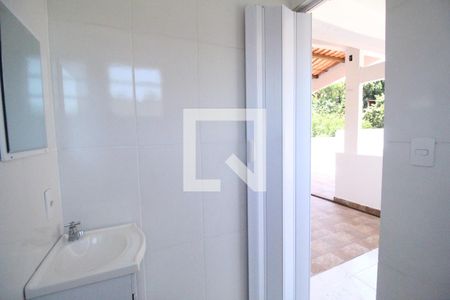 Casa de condomínio para alugar com 162m², 2 quartos e 2 vagasBanheiro de Serviço