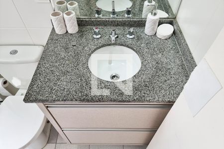 Apartamento para alugar com 62m², 2 quartos e 2 vagas Apartamento para alugar com 62m², 2 quartos e 2 vagasBanheiro da Suíte