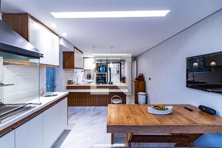 Casa de condomínio à venda com 170m², 3 quartos e 2 vagas Casa de condomínio à venda com 170m², 3 quartos e 2 vagasCozinha