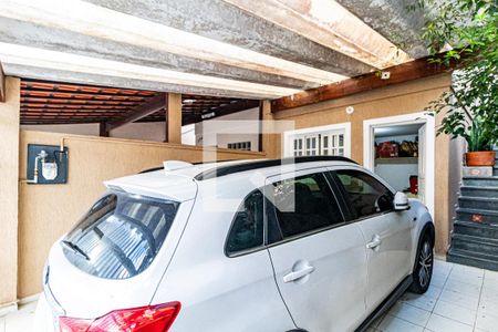 Casa de condomínio à venda com 170m², 3 quartos e 2 vagas Casa de condomínio à venda com 170m², 3 quartos e 2 vagasGaragem