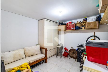 Casa de condomínio à venda com 170m², 3 quartos e 2 vagas Casa de condomínio à venda com 170m², 3 quartos e 2 vagasDepósito