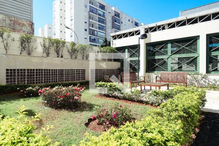 Apartamento à venda com 74m², 1 quarto e 1 vagaÁrea comum