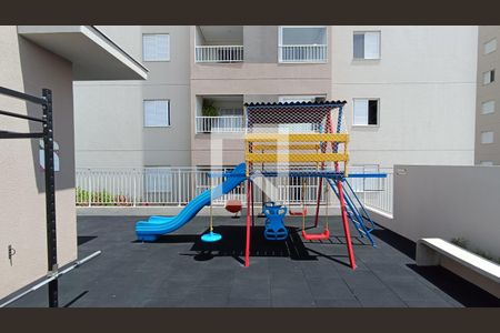 Apartamento para alugar com 61m², 2 quartos e 1 vaga Apartamento para alugar com 61m², 2 quartos e 1 vagaÁrea comum - Playground