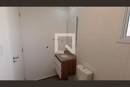 Apartamento para alugar com 61m², 2 quartos e 1 vaga Apartamento para alugar com 61m², 2 quartos e 1 vagaBanheiro