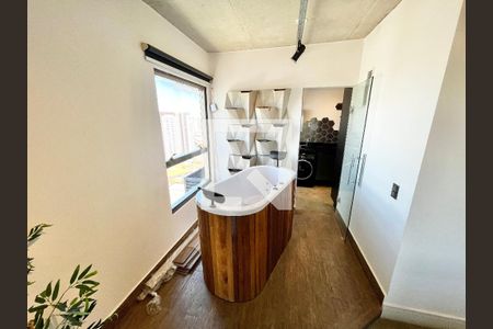 Sala/Quarto de apartamento à venda com 1 quarto, 70m² em Carandiru, São Paulo