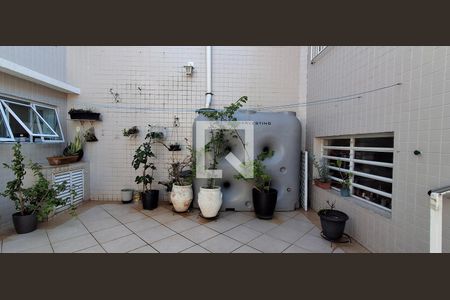 Casa à venda com 400m², 4 quartos e 4 vagasArmazenador de água de chuva