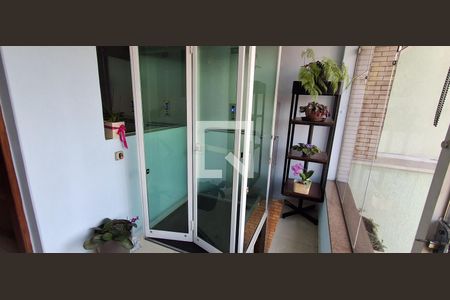 Casa à venda com 400m², 4 quartos e 4 vagasElevador