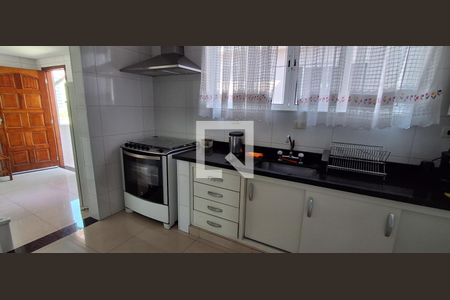 Casa à venda com 400m², 4 quartos e 4 vagasCozinha