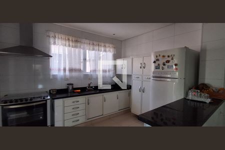 Casa à venda com 400m², 4 quartos e 4 vagasCozinha
