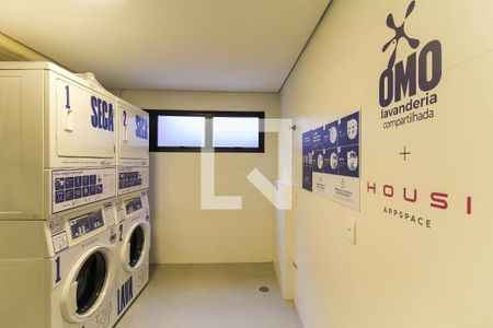 Studio à venda com 27m², 1 quarto e sem vaga Studio à venda com 27m², 1 quarto e sem vagaLavanderia